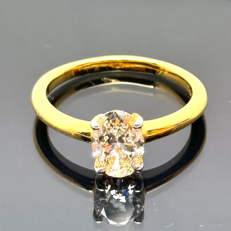 18K Yellow Gold Lady's Ring /Od1=1.09/Oval/3.21Gm 1
