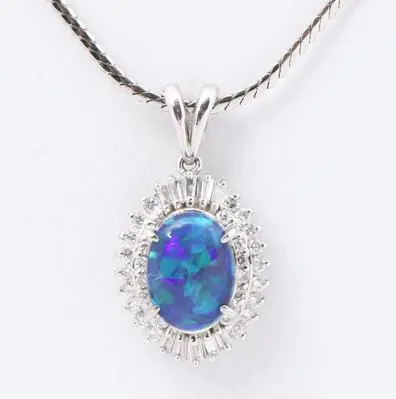 Black Opal And Diamond Necklace 8.6Grams 1