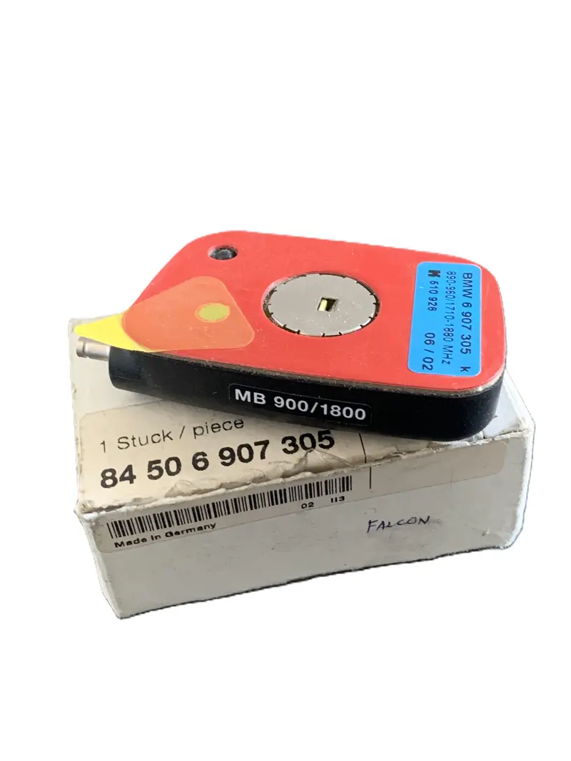 Bmw Connecting Box 1