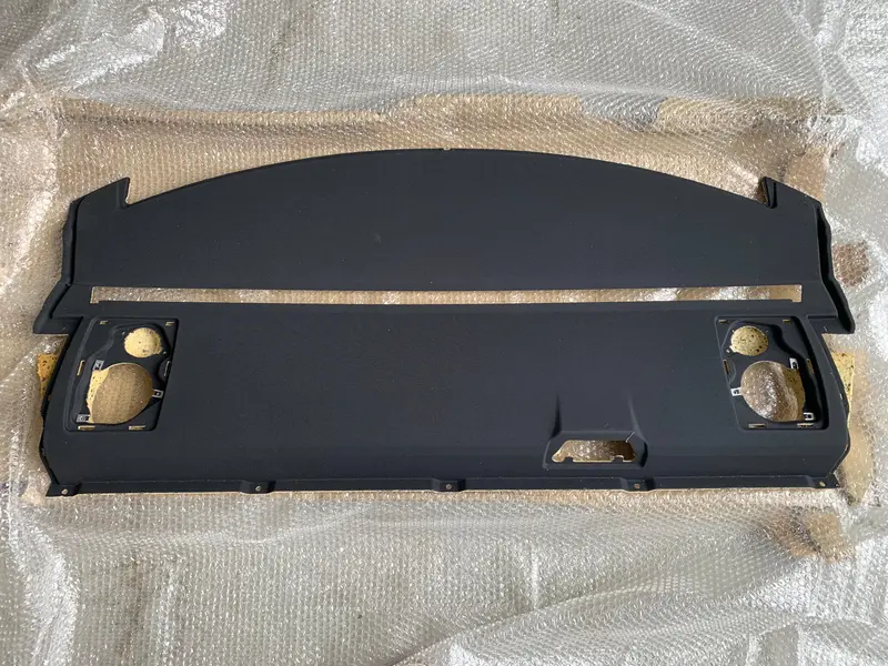 Bmw Rear Shelf With Sun Blind 1