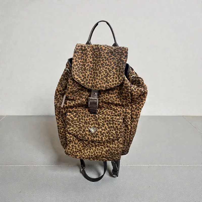 Bottega Veneta Leopard Print Backpack (H28 X L19 Cm) 1