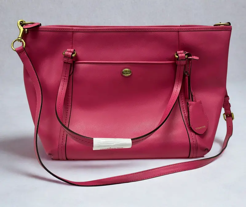 Coach Peyton Refined Leather Pocket Tote F25567 1
