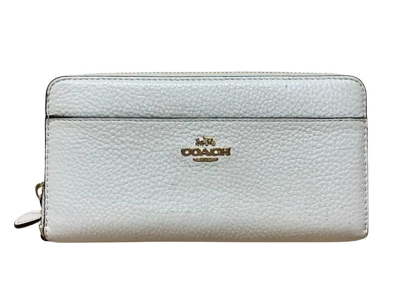 Coach Wallet Accordion Zip Pebble Leather Off White 1