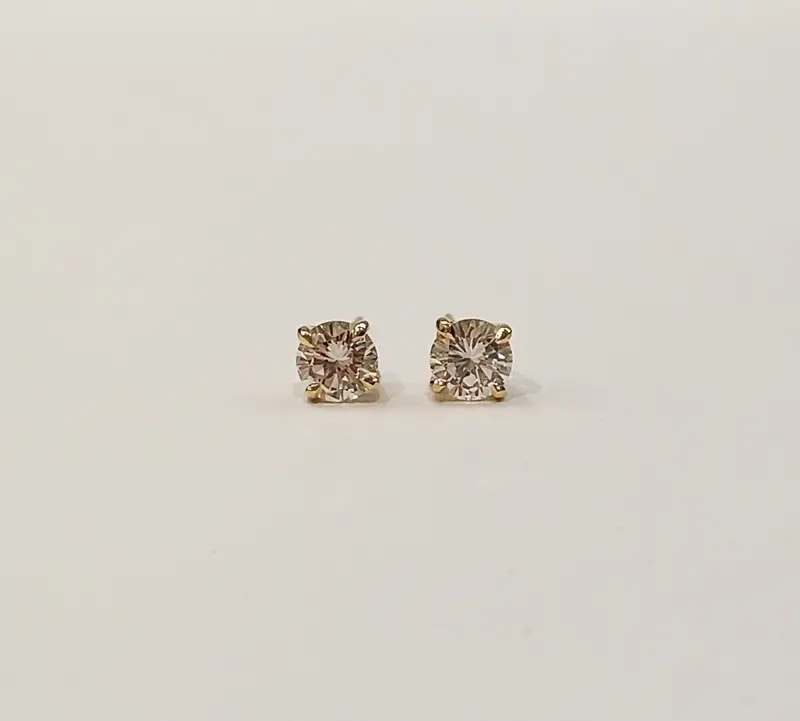 Diamond Earring-D2=1.60Cts App 18Ky 1