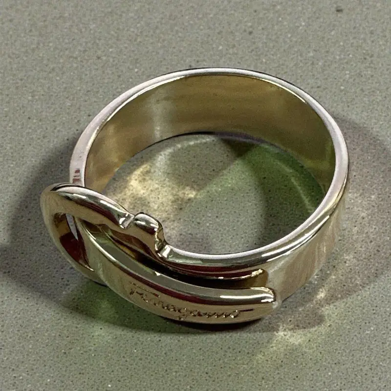 Ferragamo Scarf Ring 1