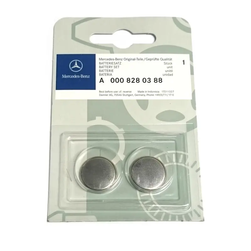 Genuine Mercedes-Benz Battery Set Infrared Remote Keyless 1
