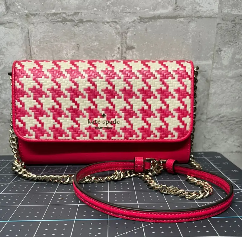 Kate Spade Darcy Chain Wallet Crossbody Pink Houndstooth 1