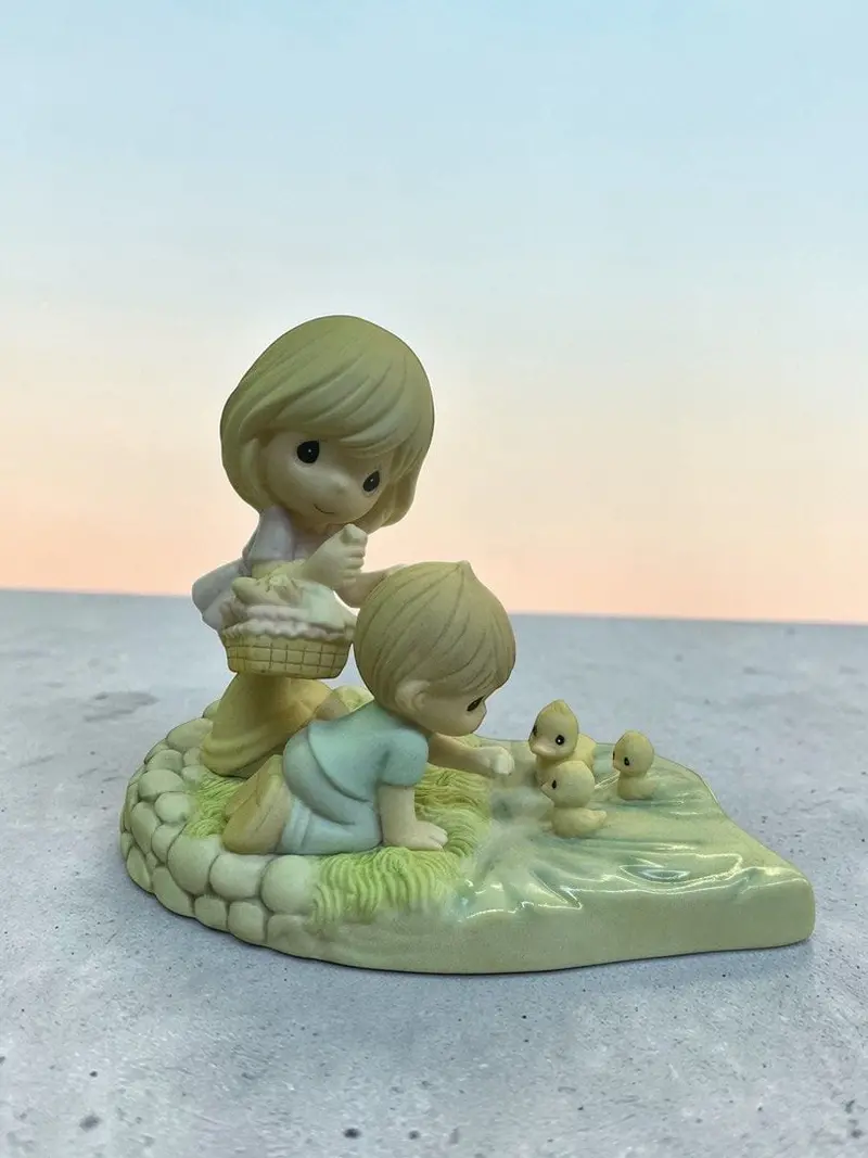 Precious Moments Cc149002- Precious Is Our Family Cc149002 1