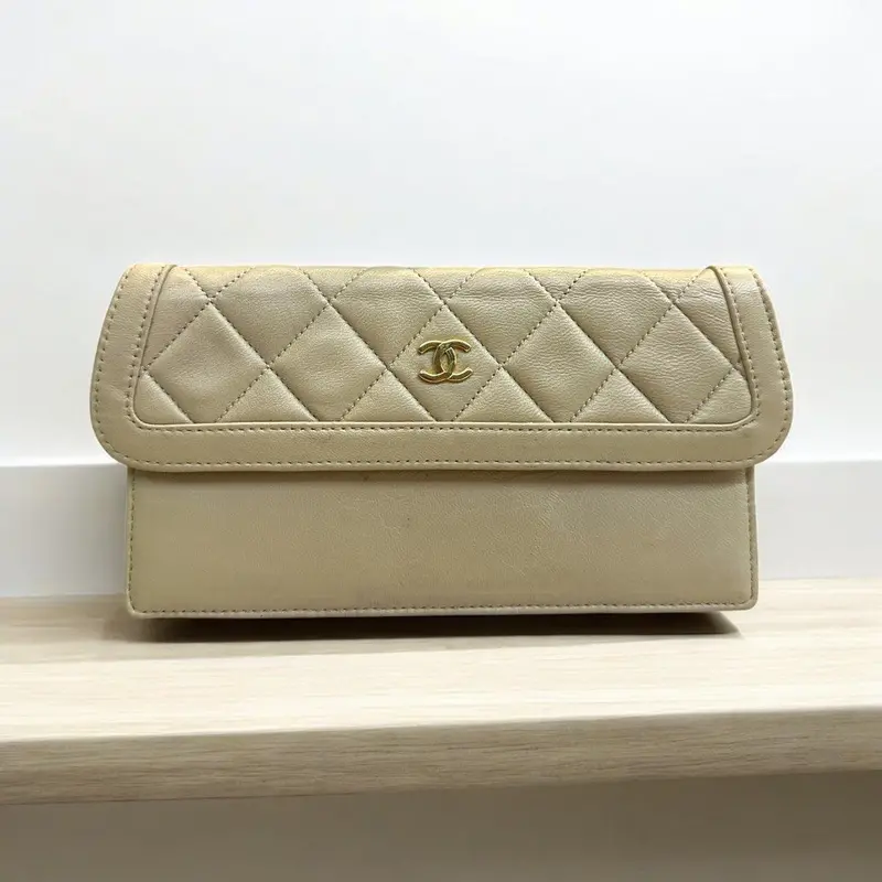 Sac Chanel Vintage Pouch 1