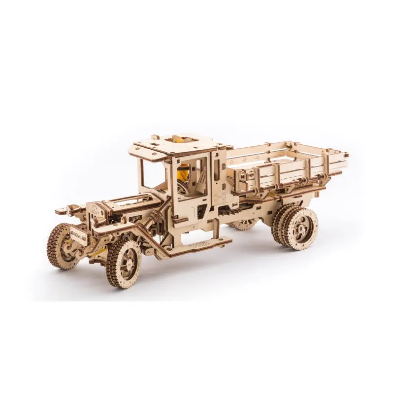 Ugm 11 Truck Mechanical 3D Puzzle 1